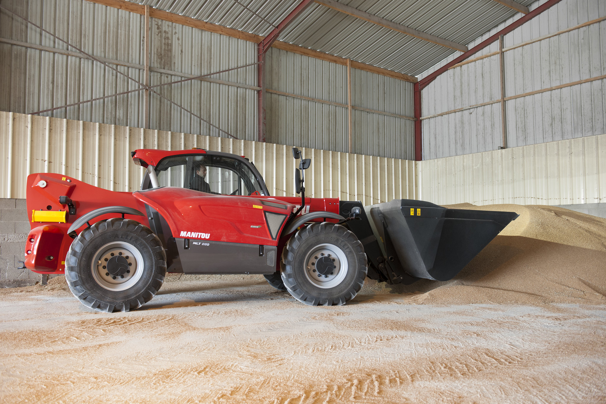 2. Manitou MLT-X 961-160 V+L