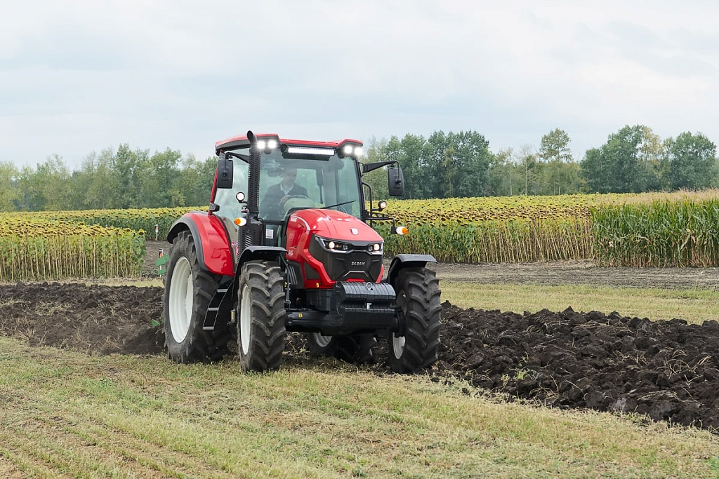 Детальный обзор тракторов BASAK